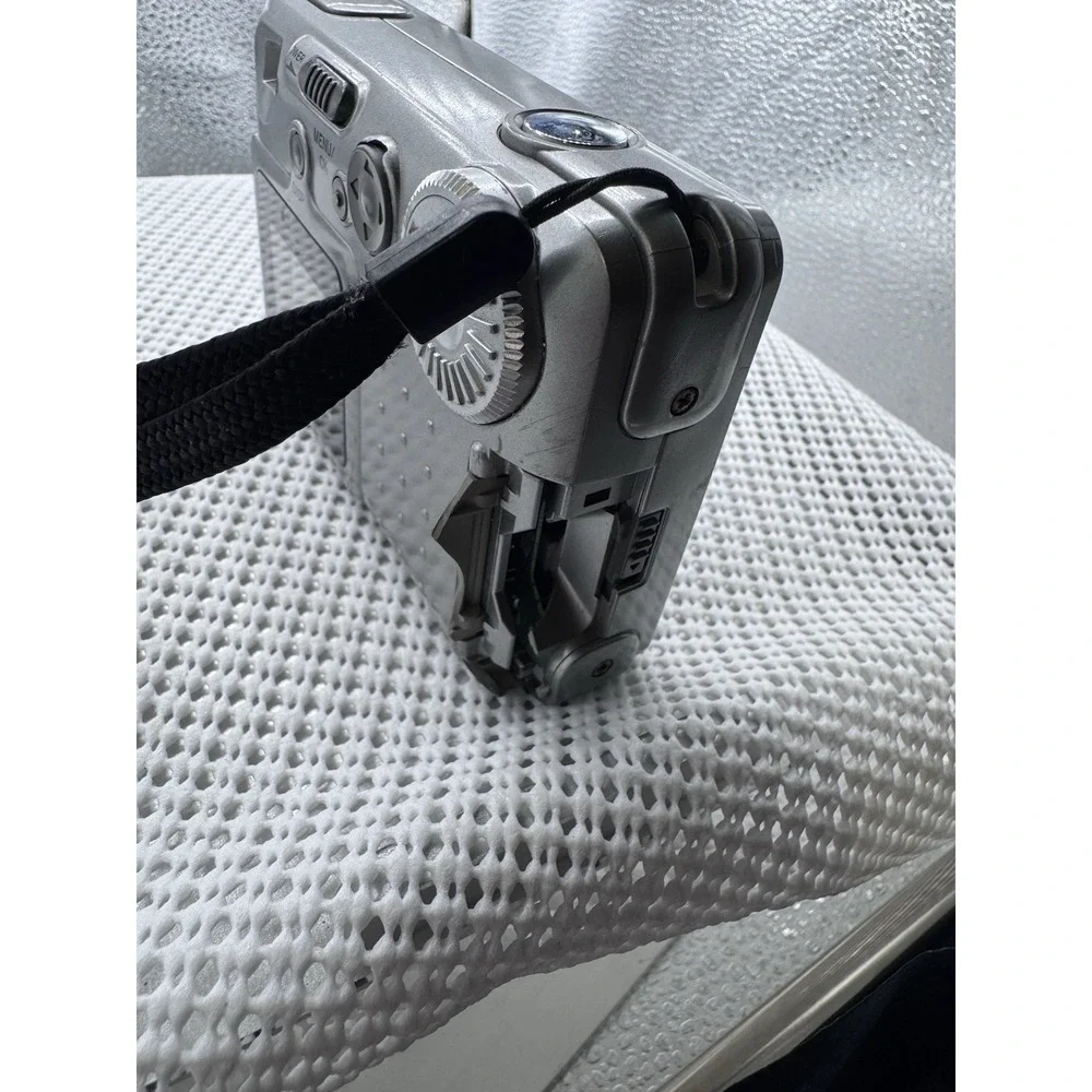 Fujifilm finepix 1300